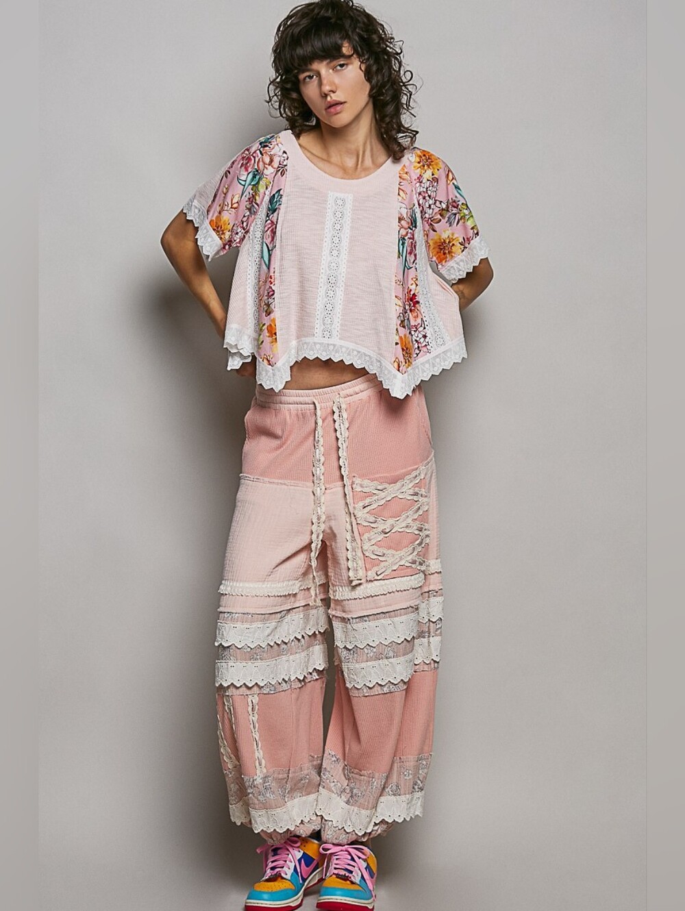 POL Round Neck Ribbed Cropped Top with Lace Detail- Pink- FAST SHIPPING !! - Picture 6 of 8